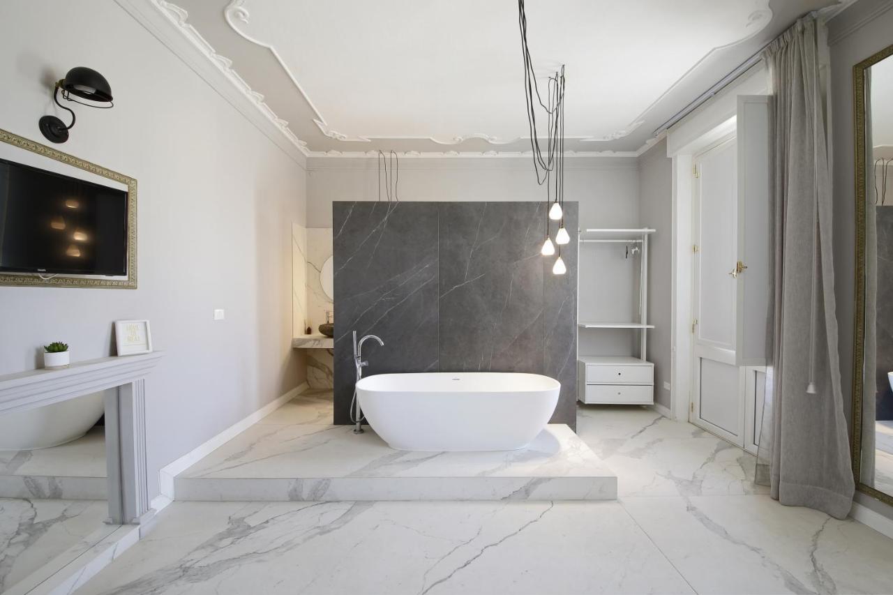 Le Bain Suite - Accanto Al Mare Vicinissima A Ortigia E Al Teatro Syrakus Exterior foto