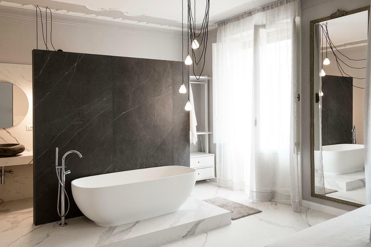 Le Bain Suite - Accanto Al Mare Vicinissima A Ortigia E Al Teatro Syrakus Exterior foto
