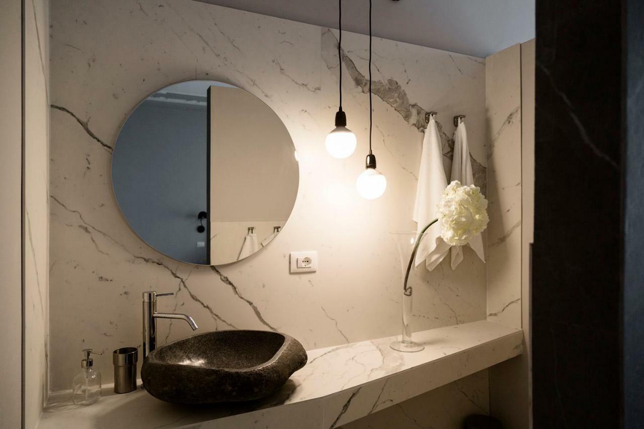 Le Bain Suite - Accanto Al Mare Vicinissima A Ortigia E Al Teatro Syrakus Exterior foto