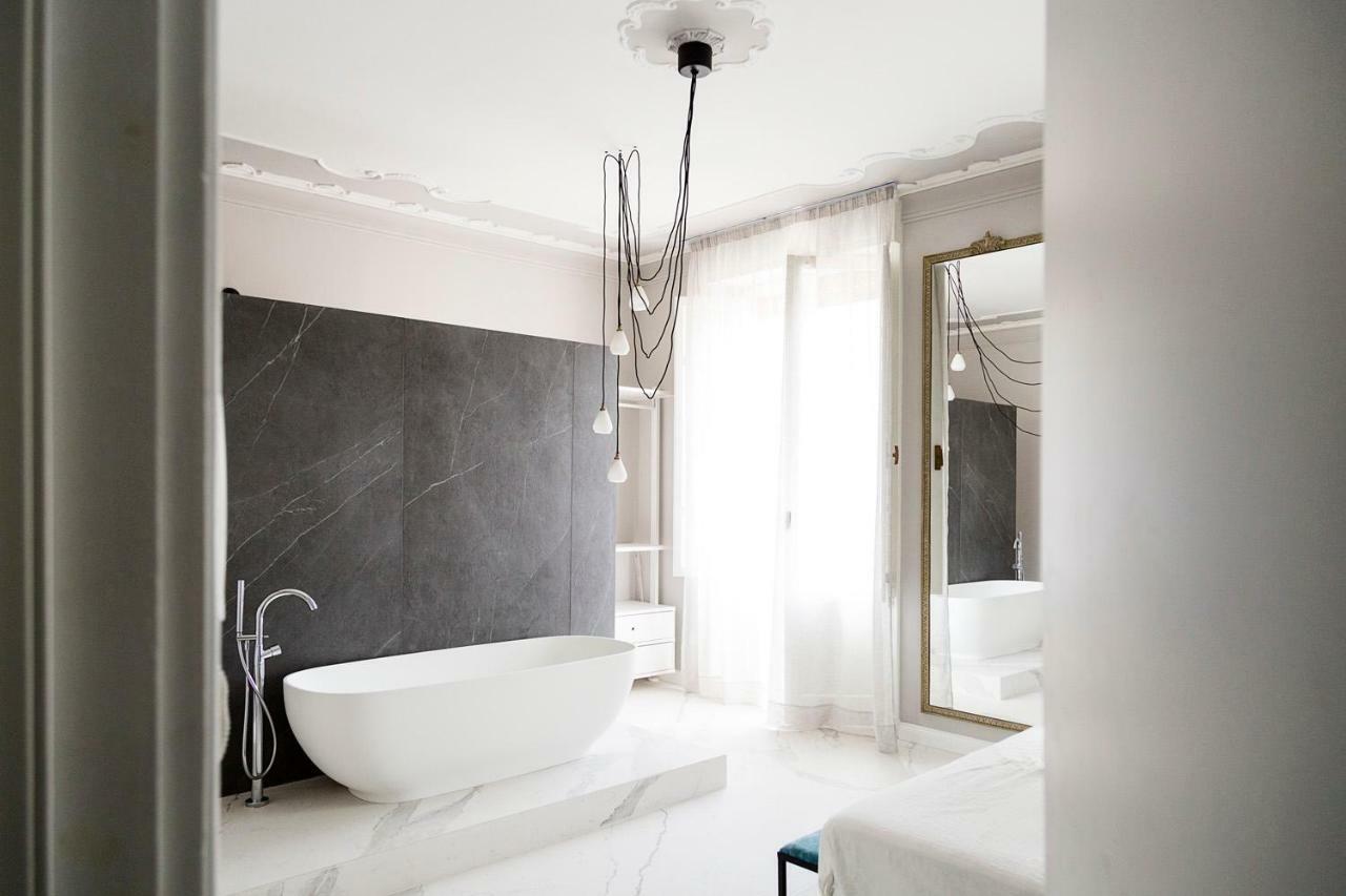 Le Bain Suite - Accanto Al Mare Vicinissima A Ortigia E Al Teatro Syrakus Exterior foto